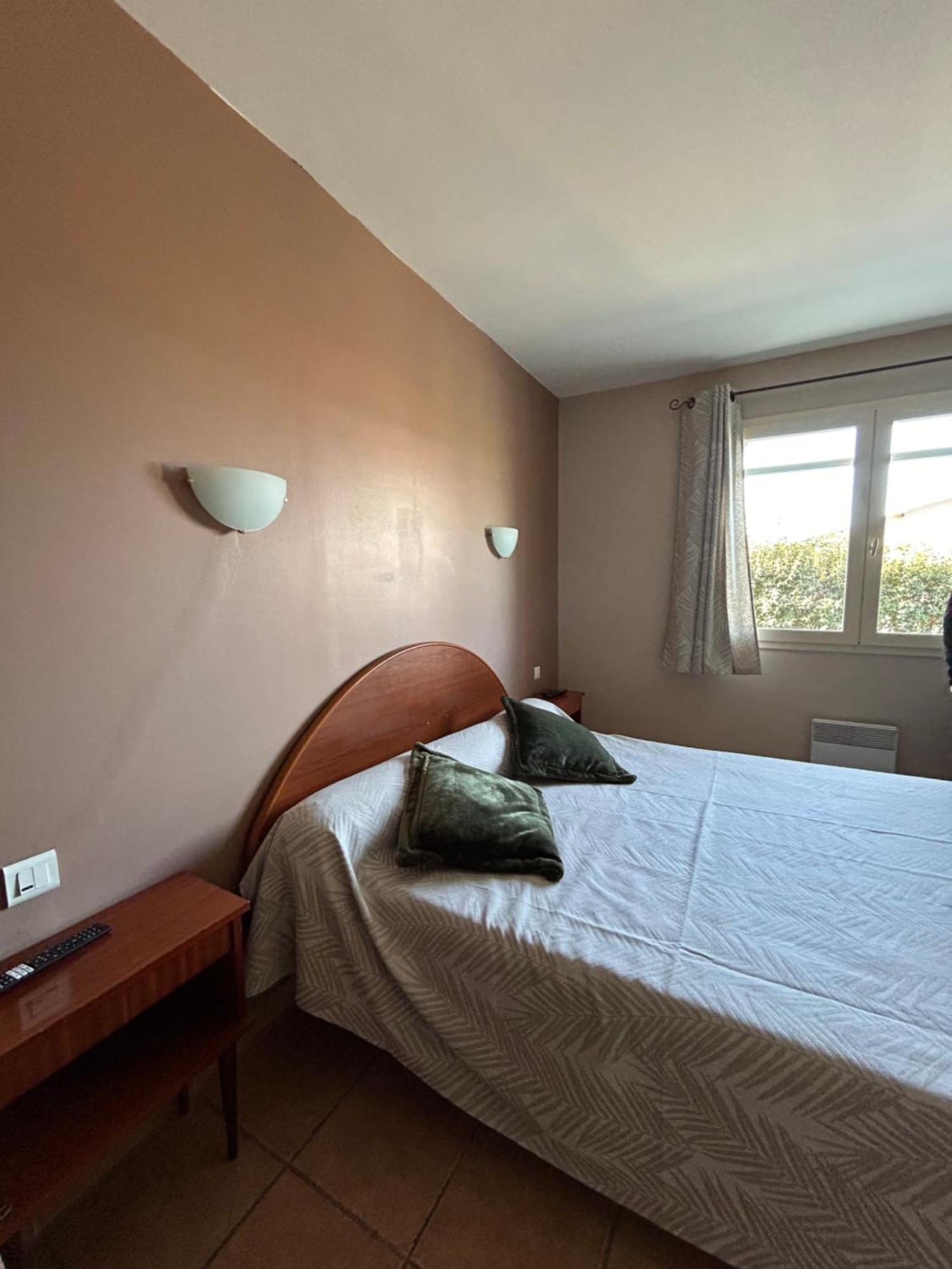 Les Oliviers Apartment Montagnac  Luaran gambar